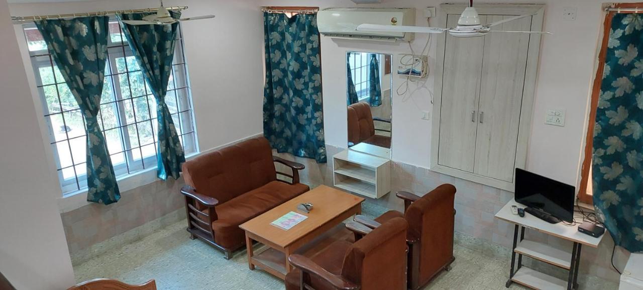 Radhika Resort Bhubaneswar Extérieur photo